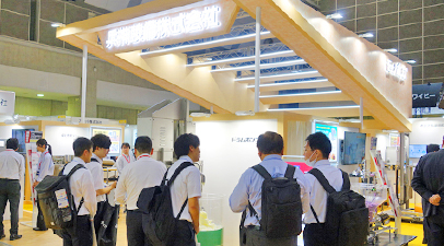 展示会ブースの様子