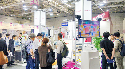 展示会ブースの様子